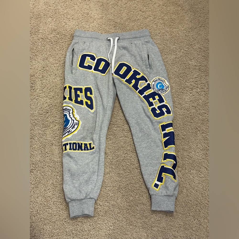 Small cookies sweat pants